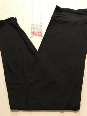 NWT - LuLaRoe Solid Black Leggings TC & OS