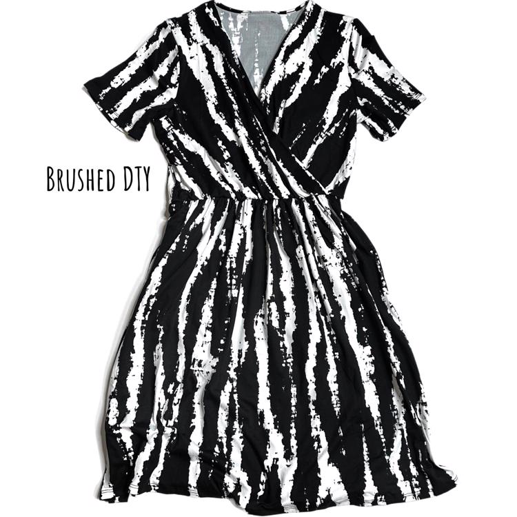 Robe LULAROE Georgia - Taille XL - Noir Et Blanc - Neuf Avec étiquettes (BNWT)